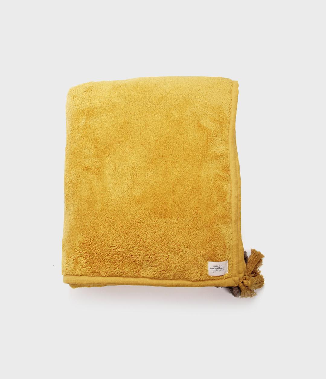 MICRO FIBER BLANKET - mustard