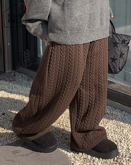 바온 [BAONHAUS] 홀퍼 꽈배기 누빔 밴딩 와이드 팬츠 (3color)