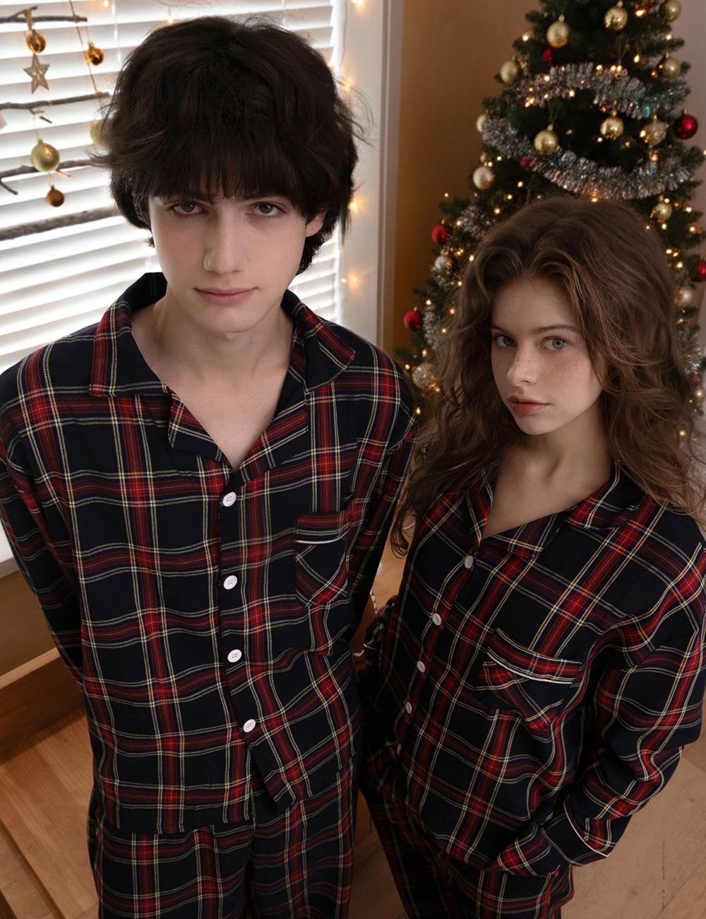 어나더디 🎄연말파자마 1등🏆 네이비체크 커플 파자마 크리스마스 홈웨어 잠옷 세트 긴팔 홈파티