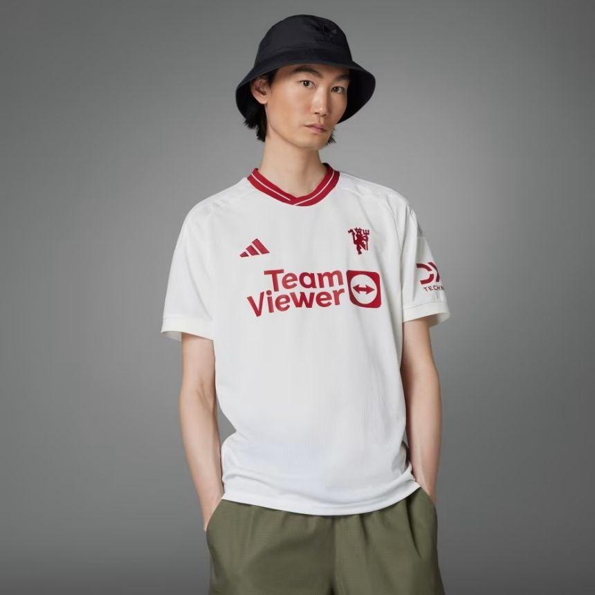 맨체스터 유나이티드 23/24 써드 저지