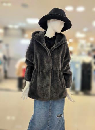 이런 상품 어때요? 올리브데올리브 페이크퍼 후드넥 하프 점퍼YW5XM983