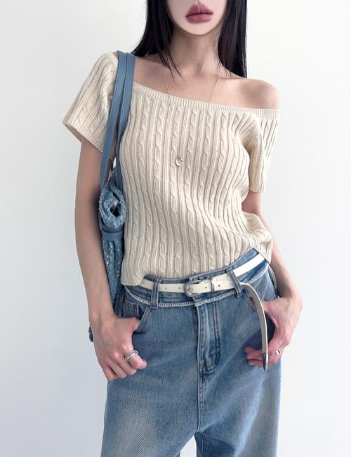 square neck twist half knit