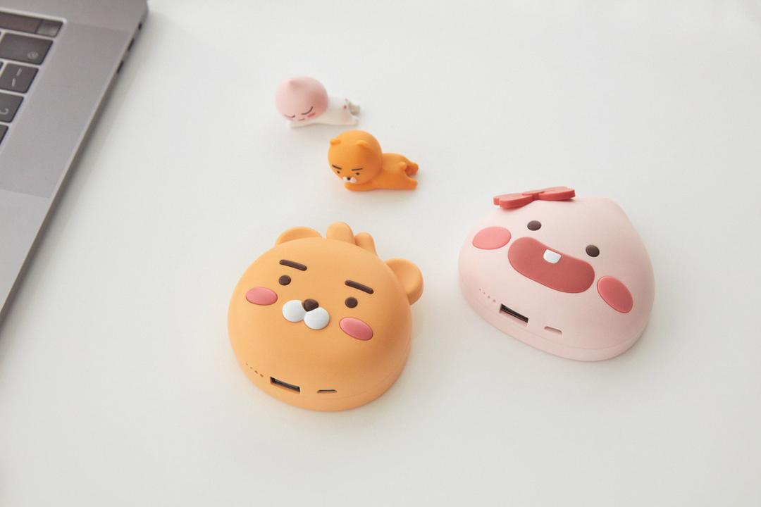 카카오프렌즈 6000mAh입체형 보조배터리 라이언 / 어피치