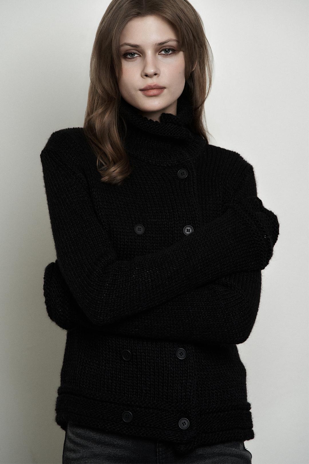 DOUBLE BUTTON KNIT CARDIGAN BLACK