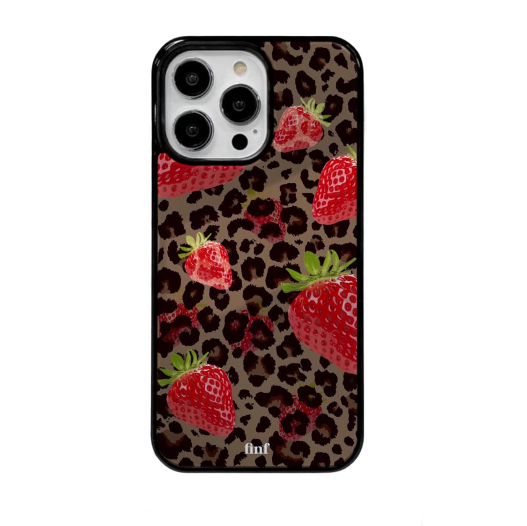 Leopard strawberry - bumper case