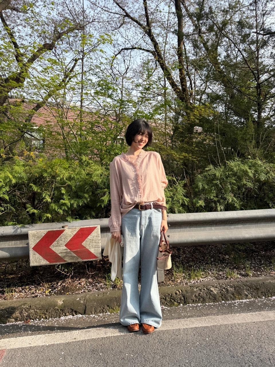 4차) Linkle Curly Blouse _ Misty Rose Pink