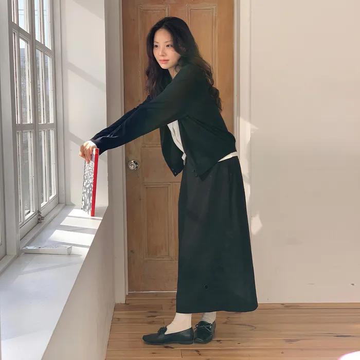 WOMAN 미니멀 H라인 롱스커트 [BLACK] / WBE1L13505