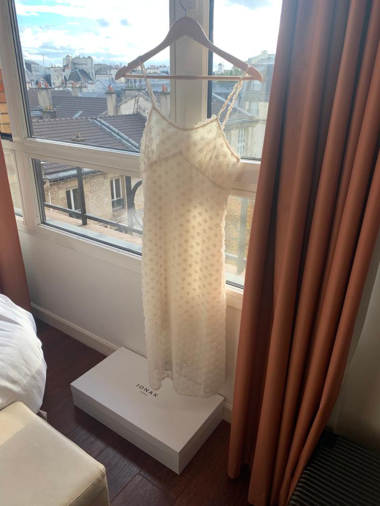 [ 7일 저녁 8시 재입고 OPEN! ] 자디크 슬리브리스 원피스 크림