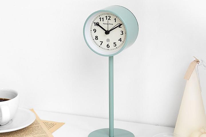 심플 스탠드 탁상시계 집들이선물 알람시계 2color