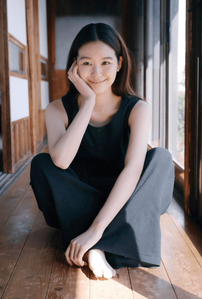 [SPAO X Miseki seoul] 슬리브리스 (BLACK)_SPPPG25U21