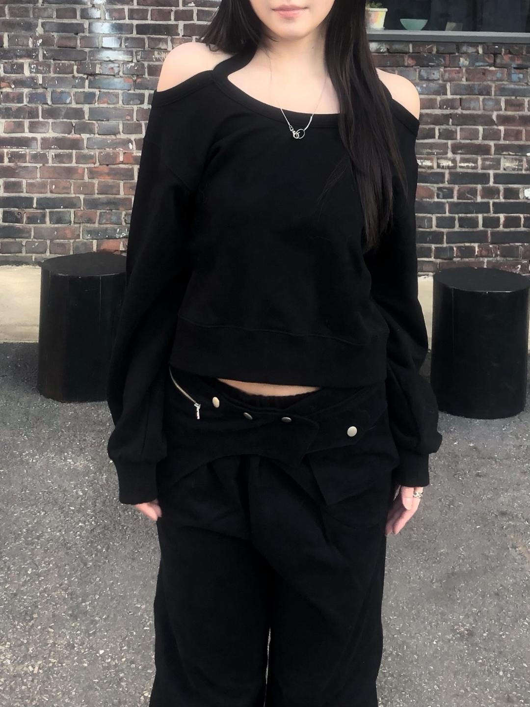 Serren Halter Off-Shoulder Top(2 color)