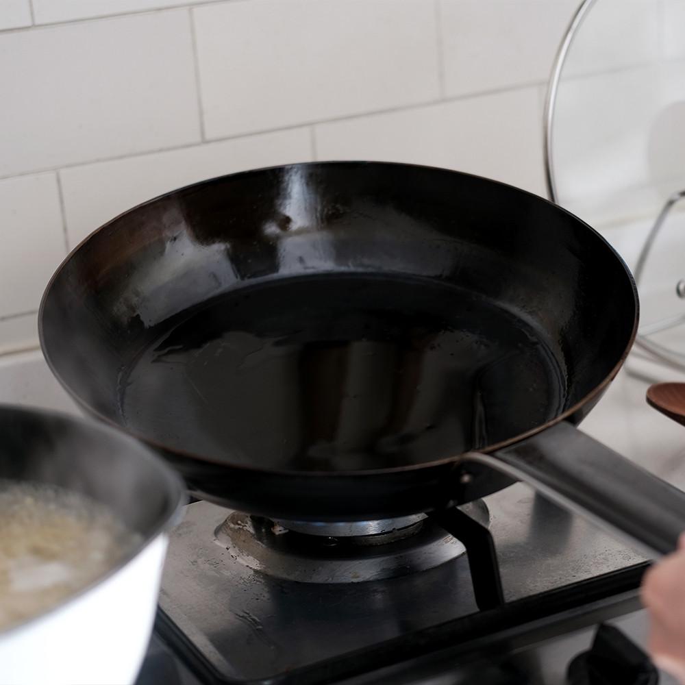 야마다공업소 클래식 철 후라이팬 26cm 인덕션 OK / 프라이팬 직화 구이