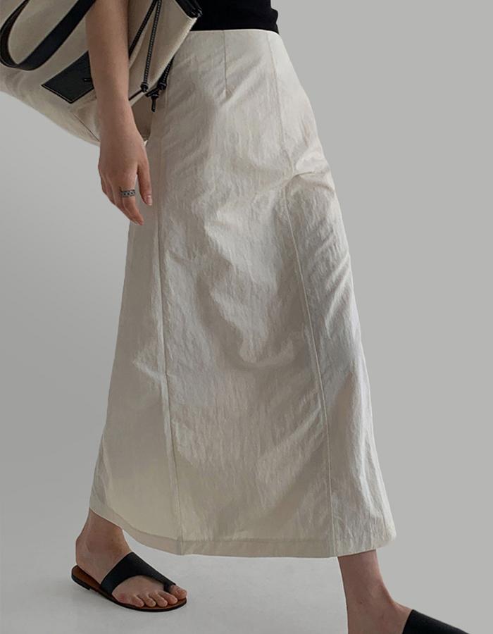 [by LAROOM] 샐리스커트