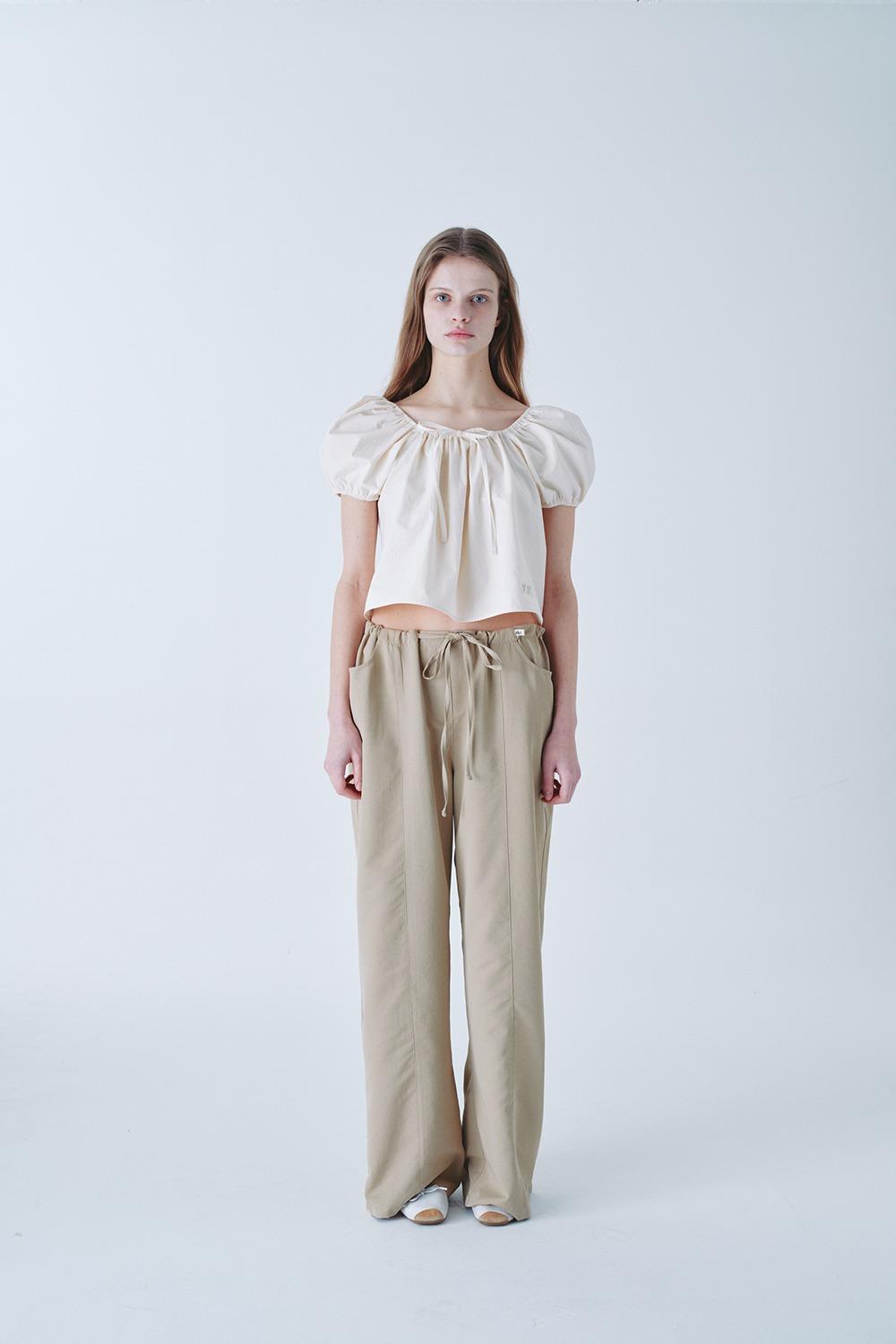 3RD | POINTED LABEL CARGO PANTS_BEIGE  [3월 27일 순차배송]