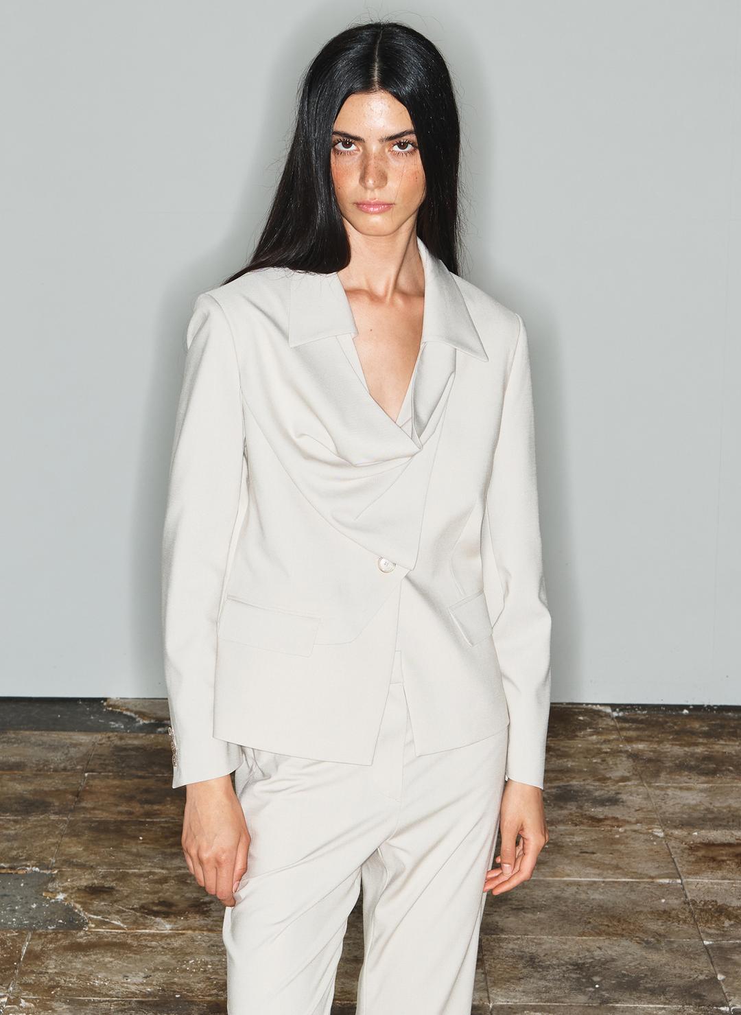 [THEOPEN PRODUCT] DRAPED FRONT JACKET, GRAYISH BEIGE