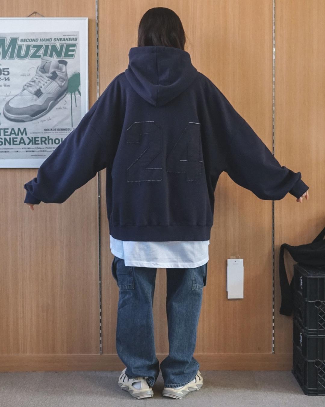 24 BUTTER HOOD