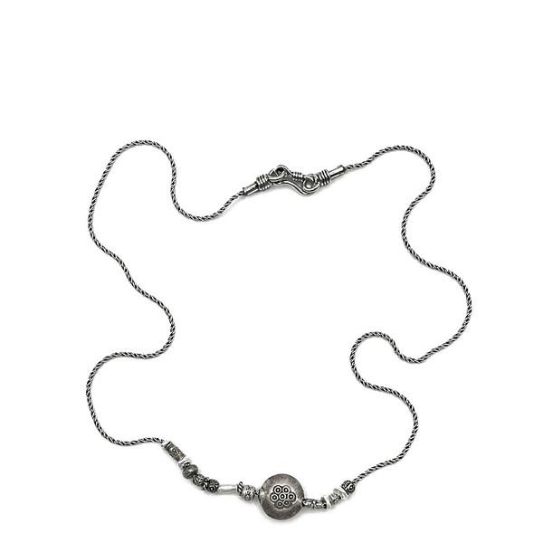 03 (Made) Karen silver Flower irregular beads Necklace