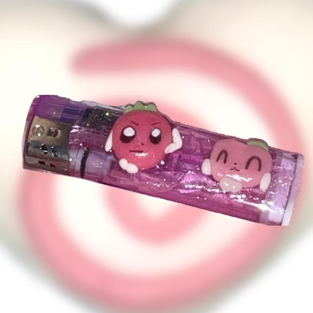 pinky lighter