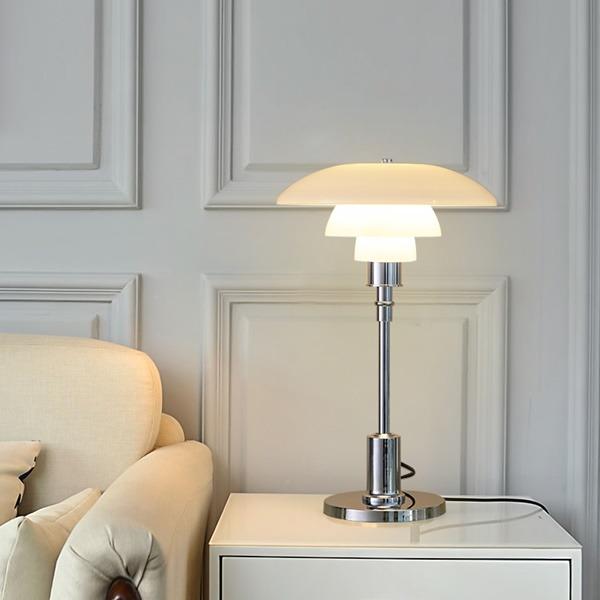 루이스폴센 PH 3/2 Table Lamp