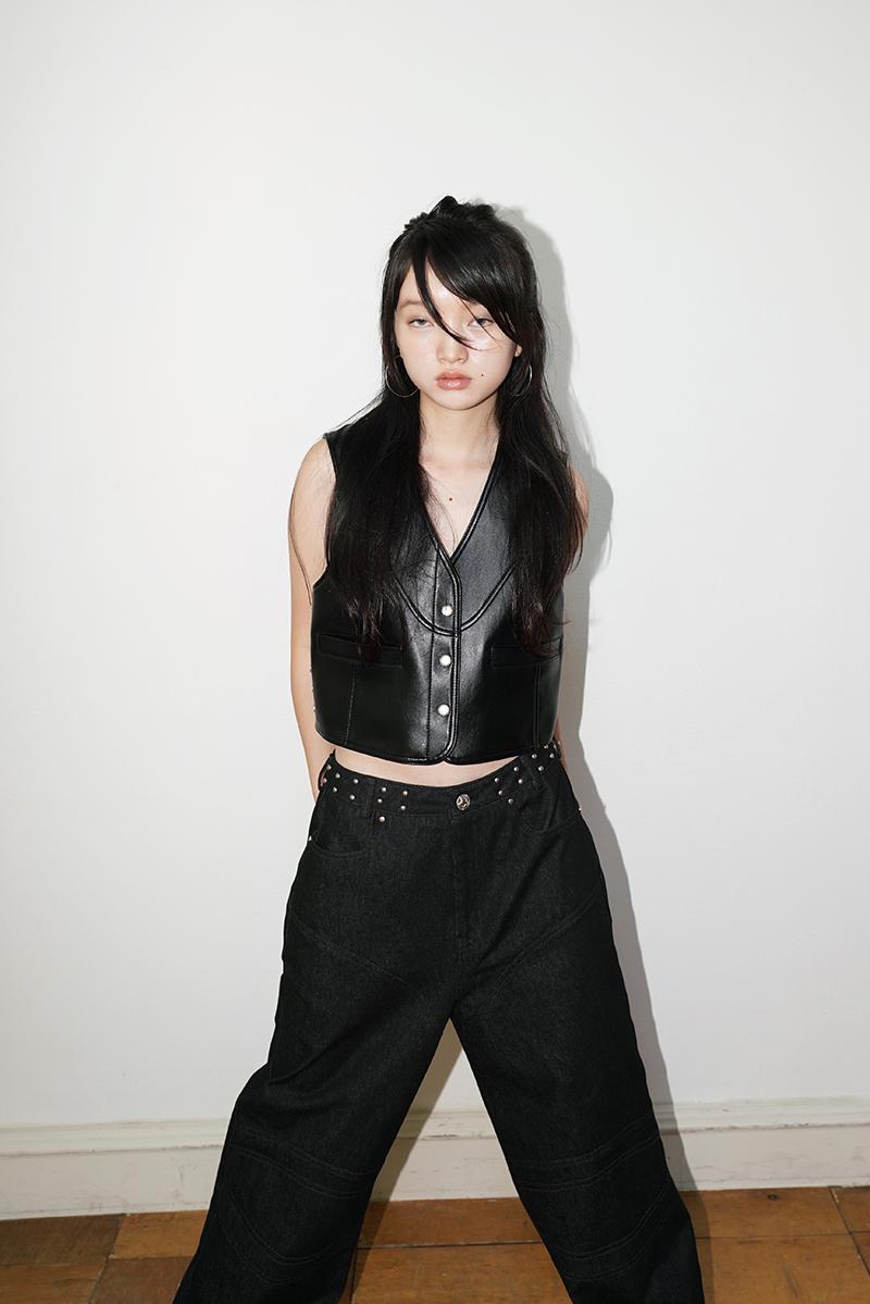 SIDE RIVET LEATHER VEST