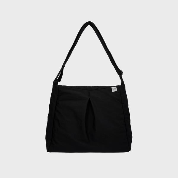 SHOULDER 001 L Black