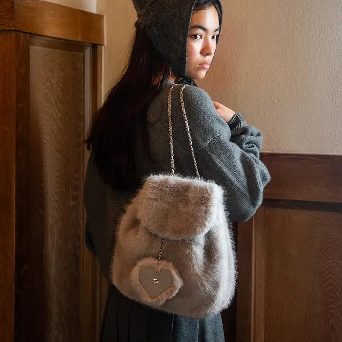 FAUX FUR CHAIN STRAP BACKPACK_GREY