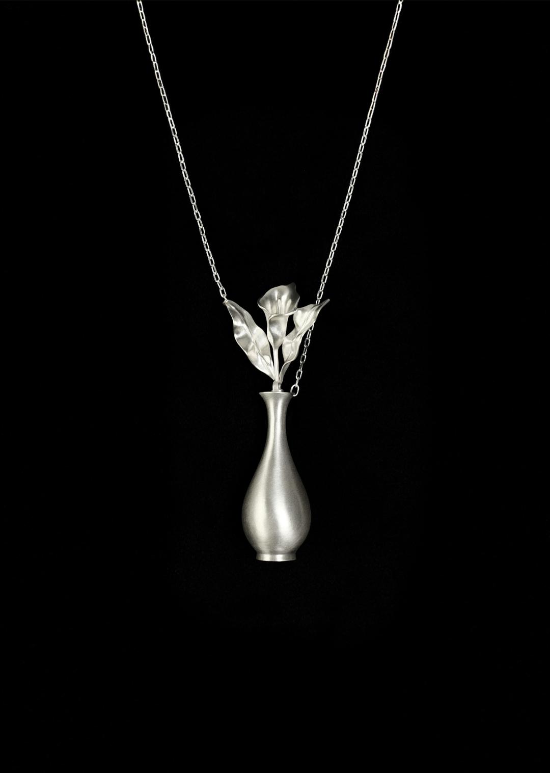 Calla Vessel Necklace