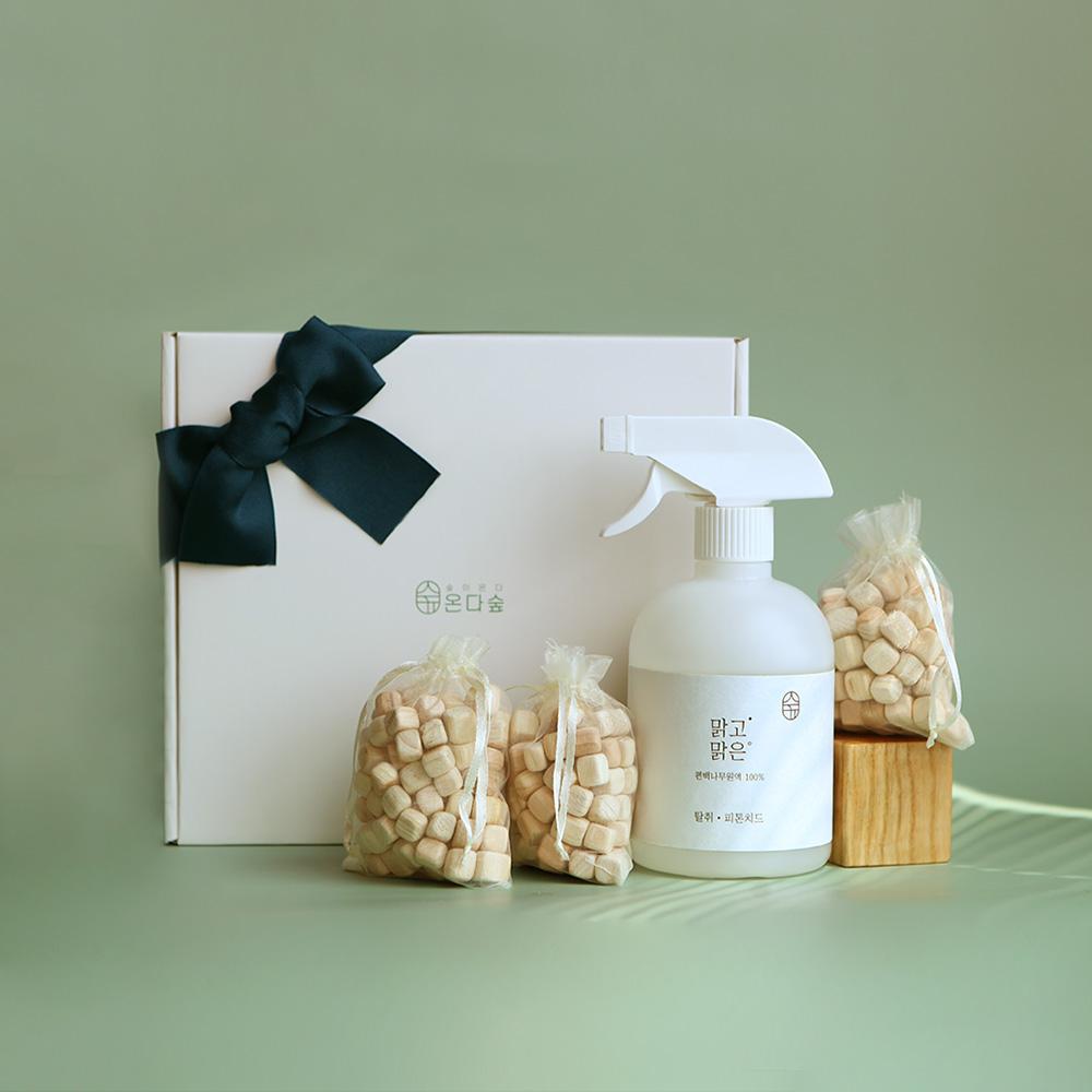 "향균,탈취 99%"섬유탈취제 섬유향수 잎피톤치드 스프레이 500ml+큐브 방향제 3개