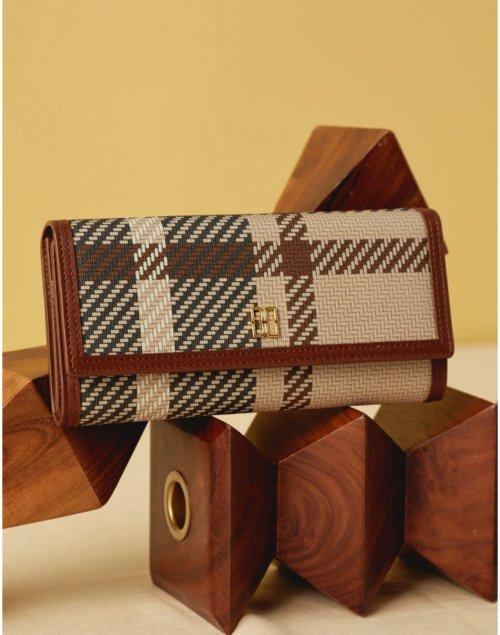 [TARTAN CHECK MIX] 브라운 타탄체크 가죽배색 장지갑 DCWA3E211W2