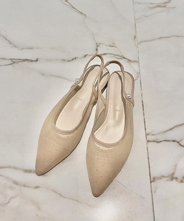 미우 도트 슬링백 플랫