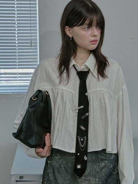 chrome brooch tie-black