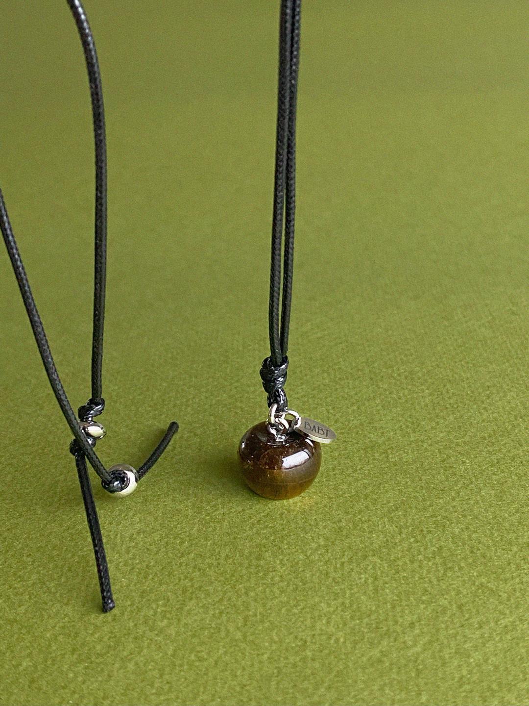 BABT CARAMEL APPLE NECKLACE