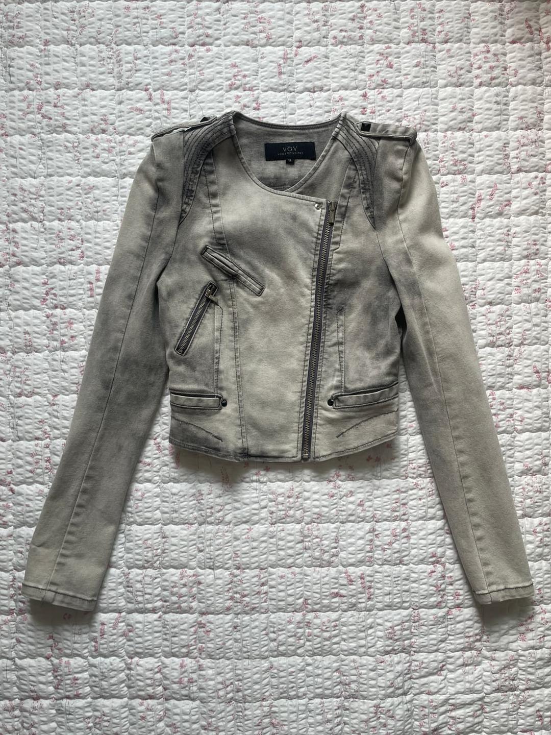 Gray punk jean jacket | 후루츠패밀리