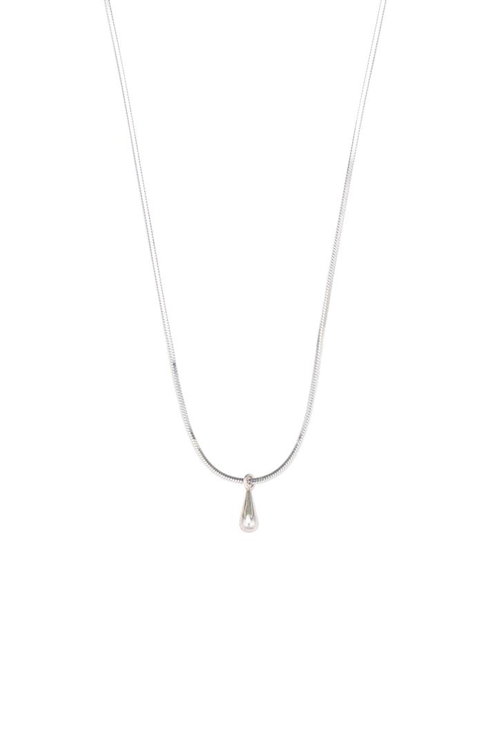 Tiny drop necklace
