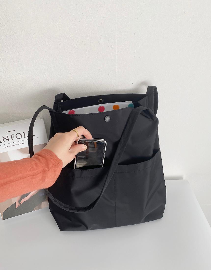 [국산] 베이직 앞포켓 생활방수 텀블러백 프라 나일론 스퀘어 숄더 에코백