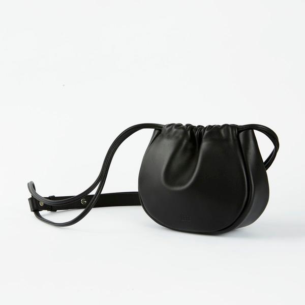 Twoway Pebble Bag (Black Black)