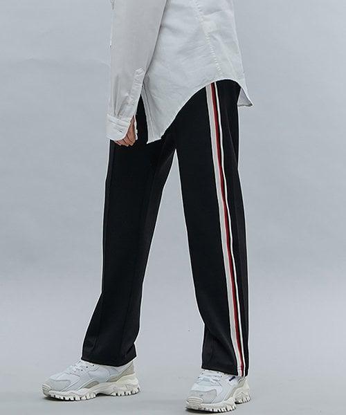 라인 테잎 트랙팬츠 블랙