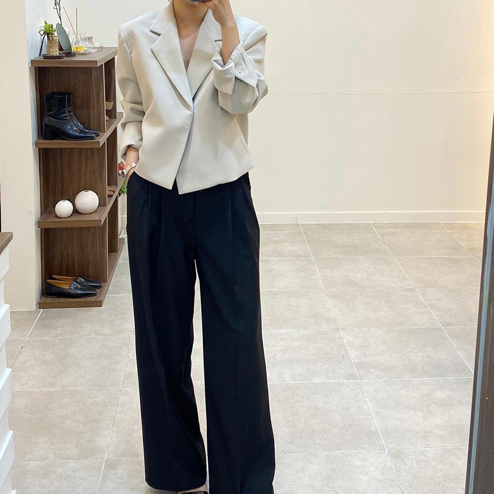 (재진행)위어 더블 크롭 베이직 자켓(2color)