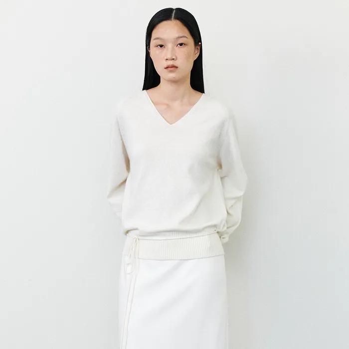 WHOLEGARMENT V NECK KNIT - IVORY