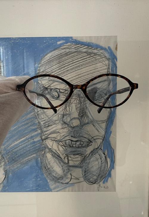flat eyeglass