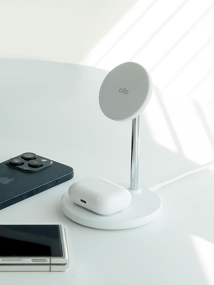 알로코리아 2in1 스노우 화이트 맥세이프 고속 무선 충전기 UC225WMS