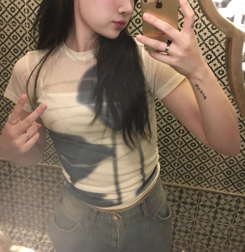컴어라운드 (2color) 메쉬 플로럴 탑 티셔츠 Mesh Floral Top T-Shirt