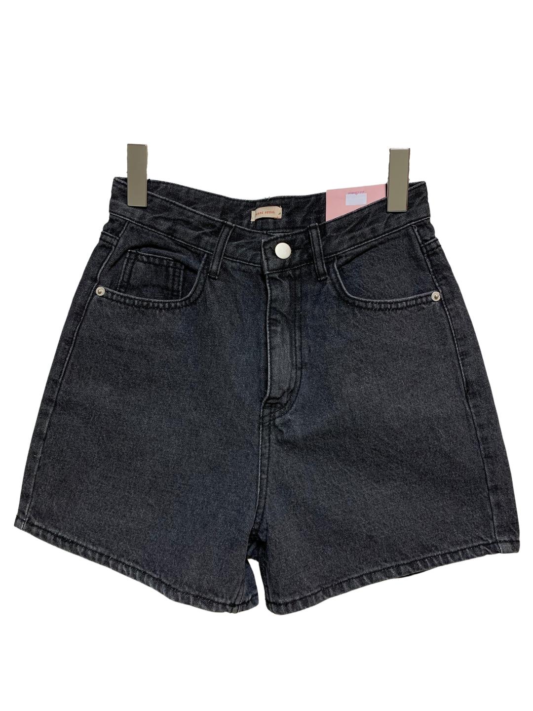 BLACK SHORT DENIM