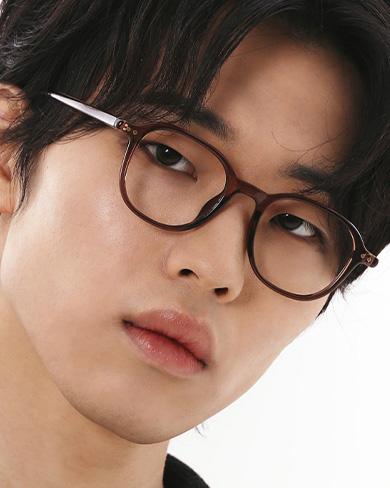한글안경(HANGLE EYEWEAR)  긱시크 스퀘어 브라운 - 사이즈 & 후기 | 무신사