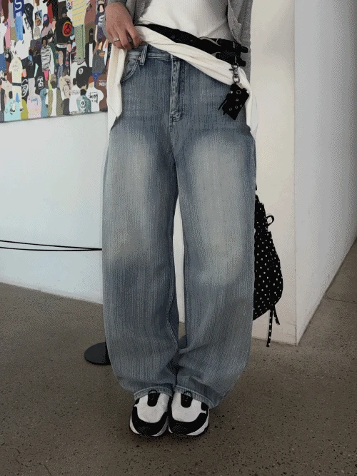 HAND BRUSH ICE DENIM