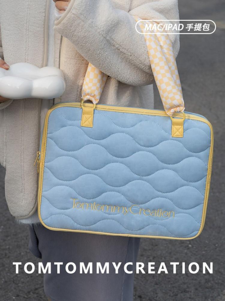TOMTOMMY BAG 아쿠아 블루 자수 퀄팅 노트북 가방 맥북 아이패드 토트백 파우치
