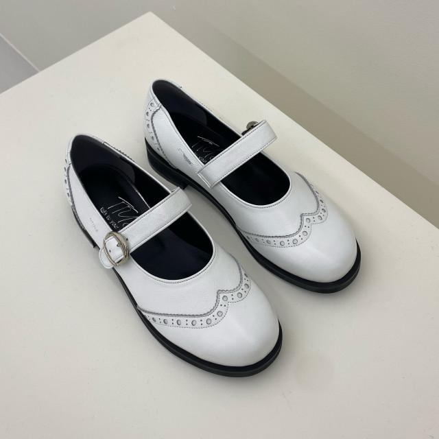 옥스포드 버클 로퍼