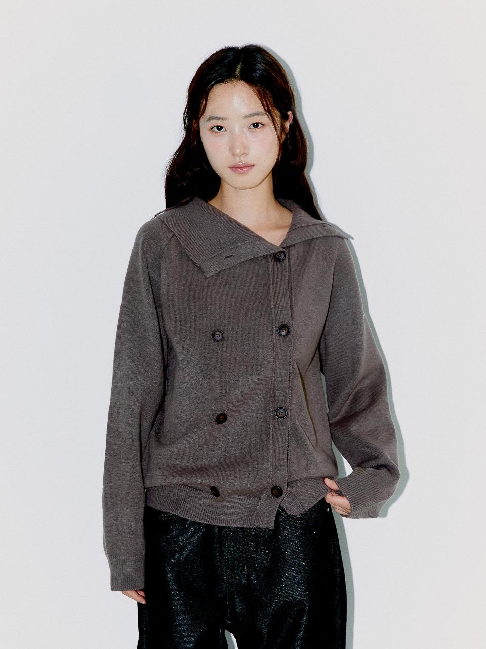 TWIN BUTTON CARDIGAN, BROWN