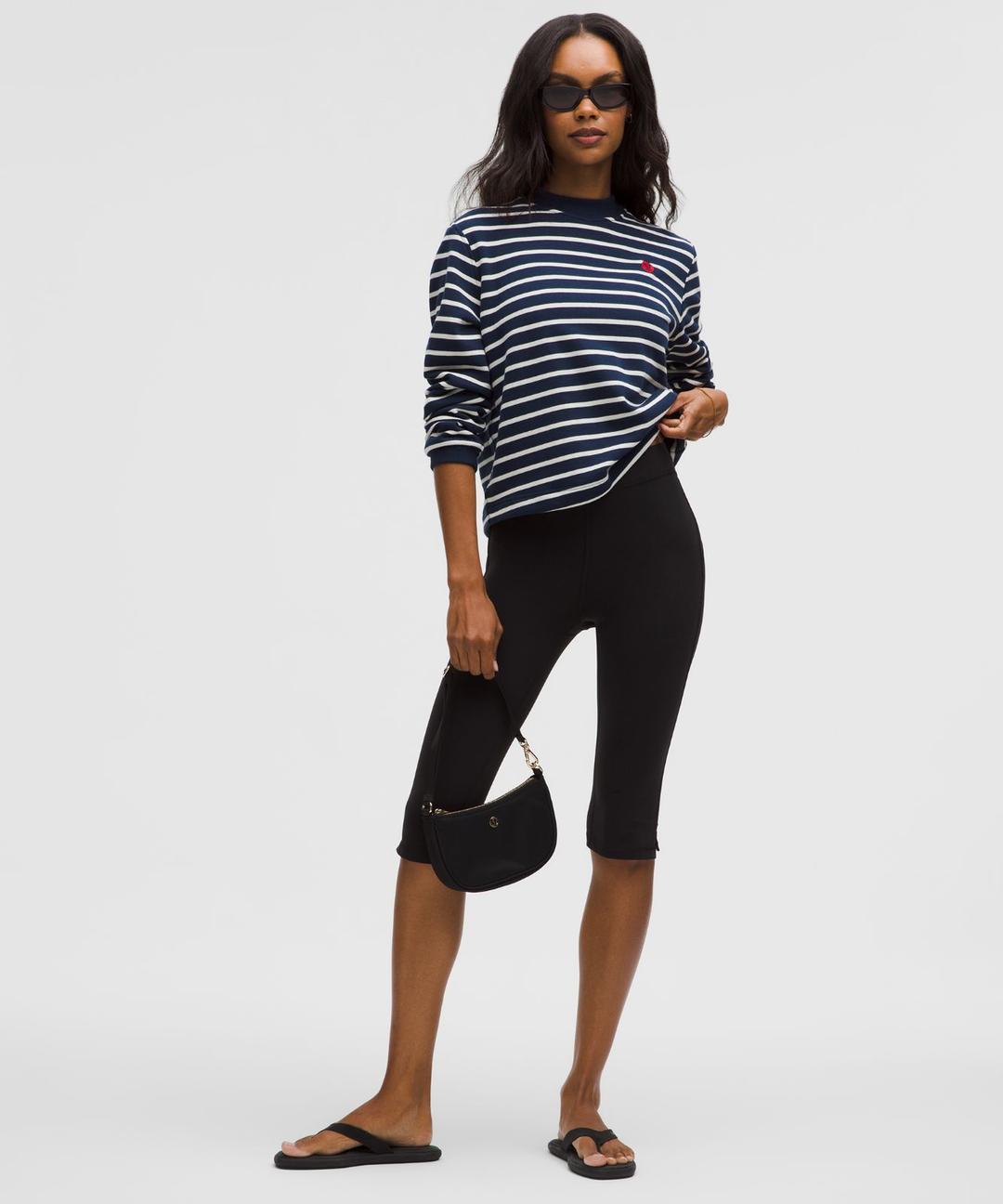 그루브 하이라이즈 노치드 헴 크롭 15"