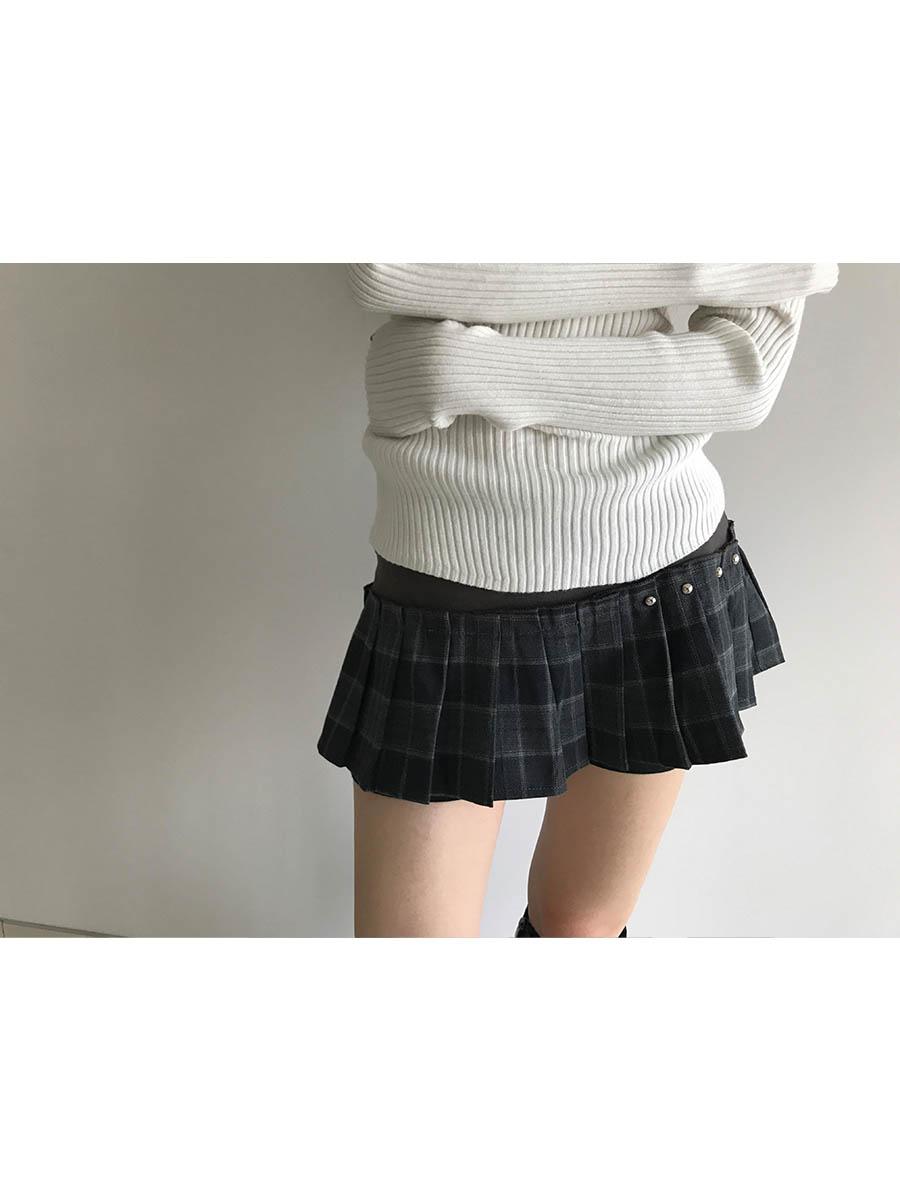 Low pleats banding skirt